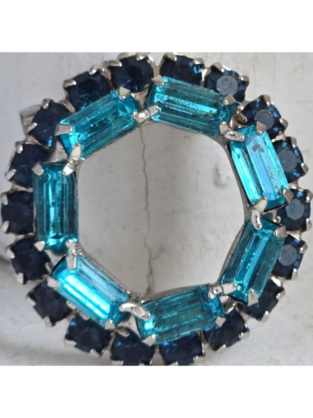 Vintage Brooch Aqua Baguette & Dark Blue Rhinestones Mid-Century Jewelry Costume - Picture 9 of 11